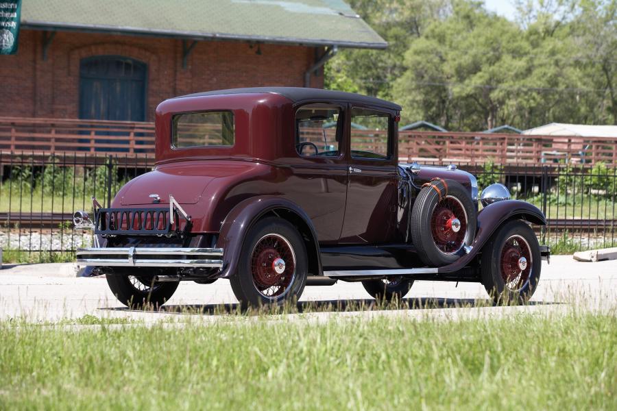  Studebaker Series FB President State Victoria 1928 года  (фото 9 из 11)